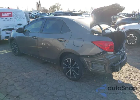 2017 Toyota Corolla Se z USA, uszkodzony, nr VIN 5YFBURHE5HP733941